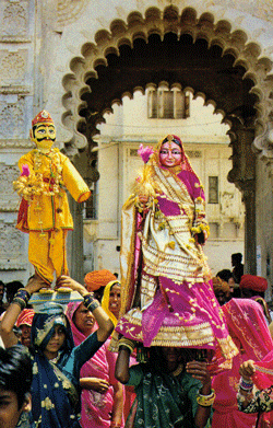 Fairs and Festivals in Rajasthan, Its true Color!!