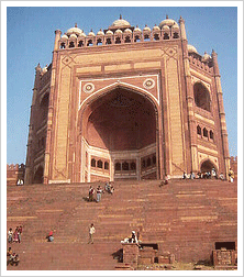 Buland Darwaza