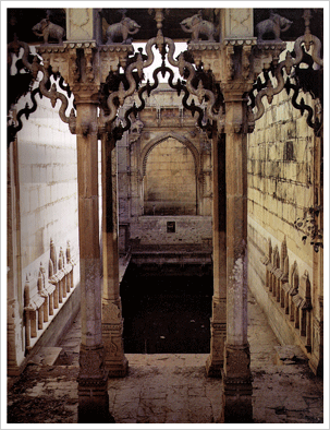 Raniji-ki-Baori