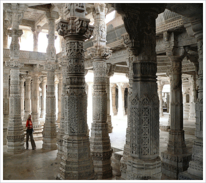 Pillers of Ranakput Jain Temple