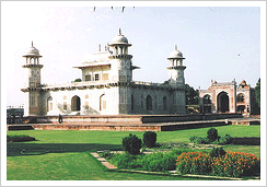 Itmad-Ud-Daulah's Tomb